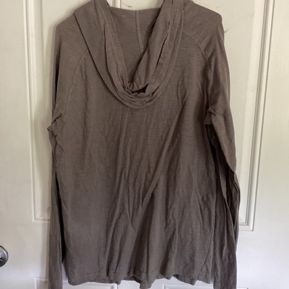 Men’s size Medium hooded long sleeve shirt Six London brand - Picture 2 of 3